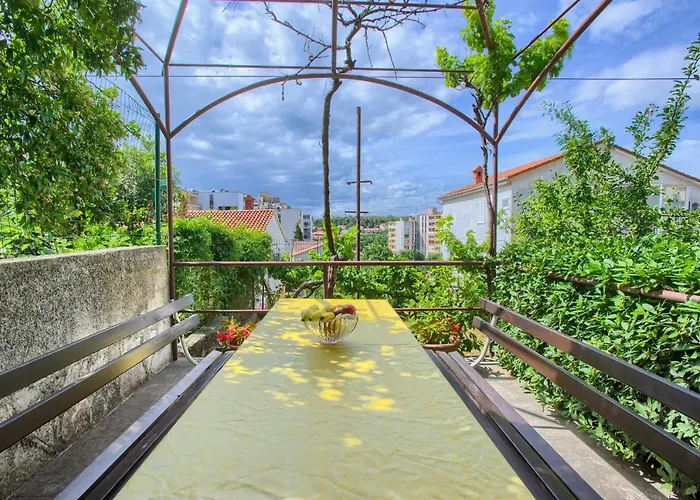 Apartman Paola