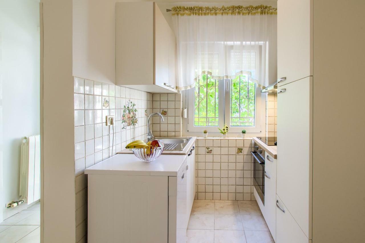 Paola Apartament Pula