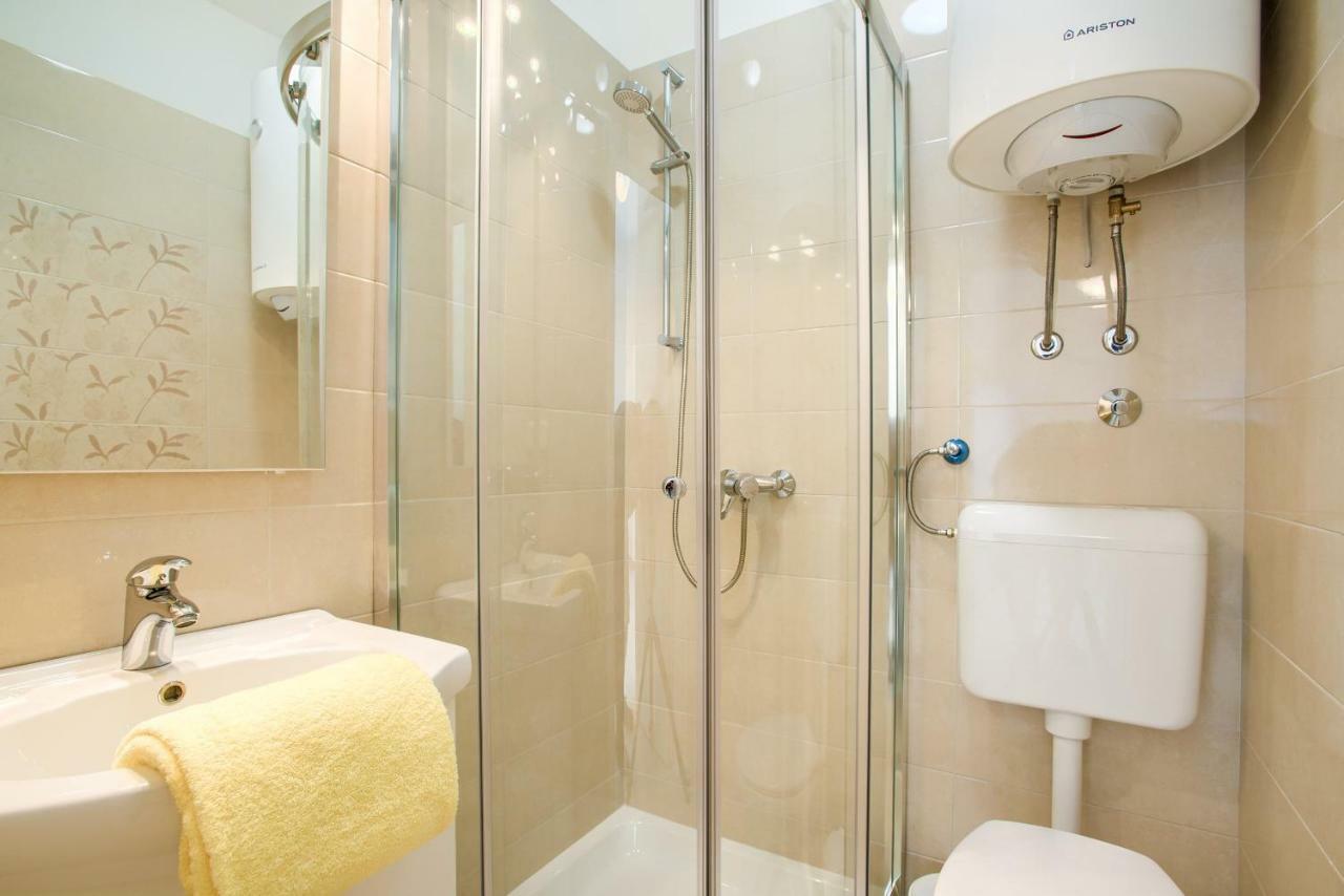 Paola Apartament Pula